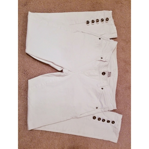 🔸Low/Mid Rise Ankle Jean🔸 - Picture 2 of 4